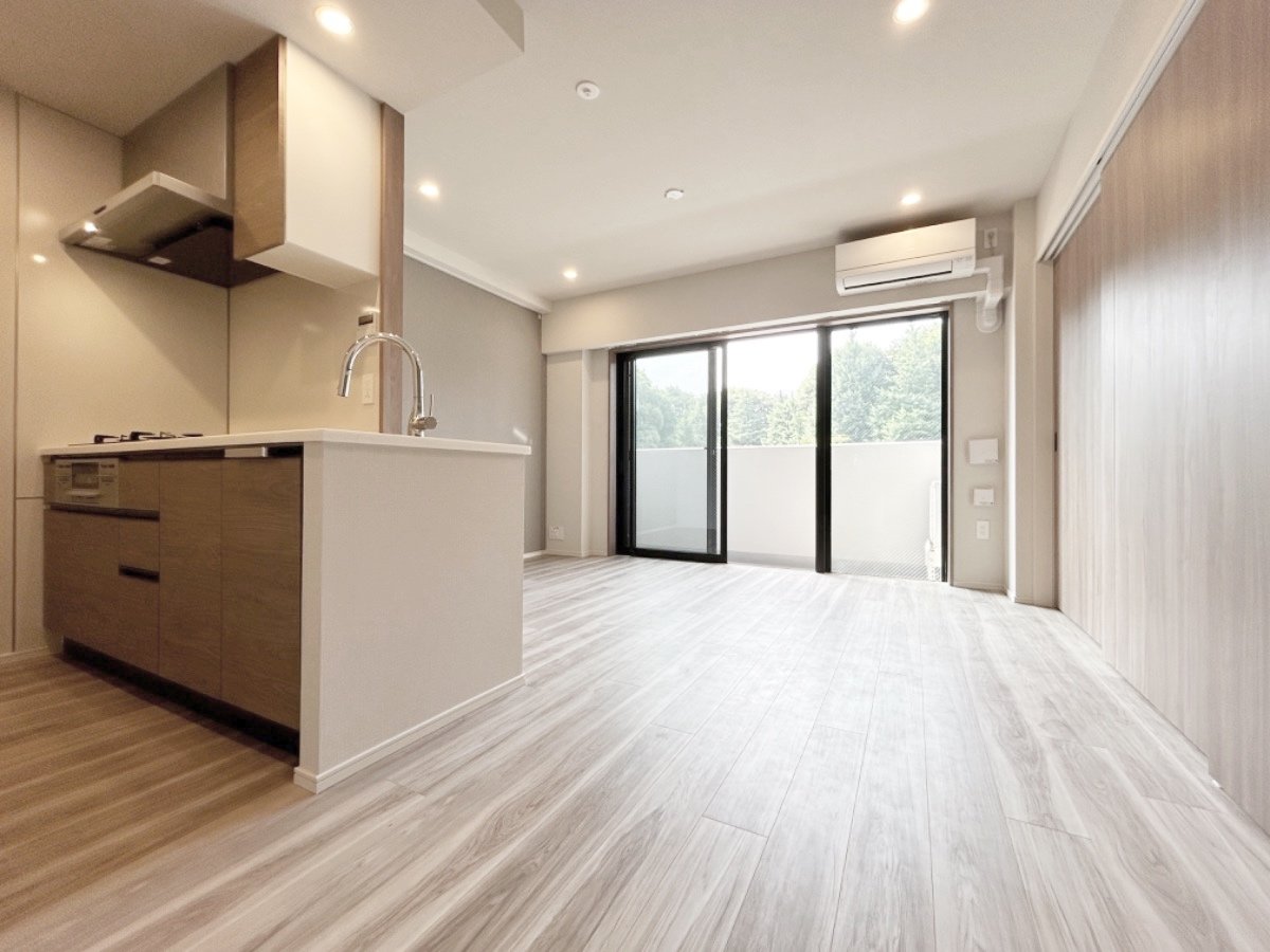 お部屋探しは株式会社 タウンハウジング までお気軽にお問合せ下さい。
クレジットカード決済・首都圏を中心直営143店舗 仲介件数全国2位の豊富な実績!諸費用・審査等・何でもご相談下さい。