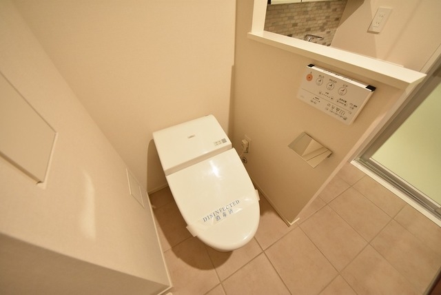 お部屋探しは株式会社 タウンハウジング までお気軽にお問合せ下さい。
クレジットカード決済・首都圏を中心直営143店舗 仲介件数全国2位の豊富な実績!諸費用・審査等・何でもご相談下さい。