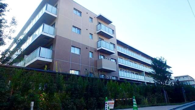 お部屋探しは株式会社 タウンハウジング までお気軽にお問合せ下さい。
クレジットカード決済・首都圏を中心直営143店舗 仲介件数全国2位の豊富な実績!諸費用・審査等・何でもご相談下さい。