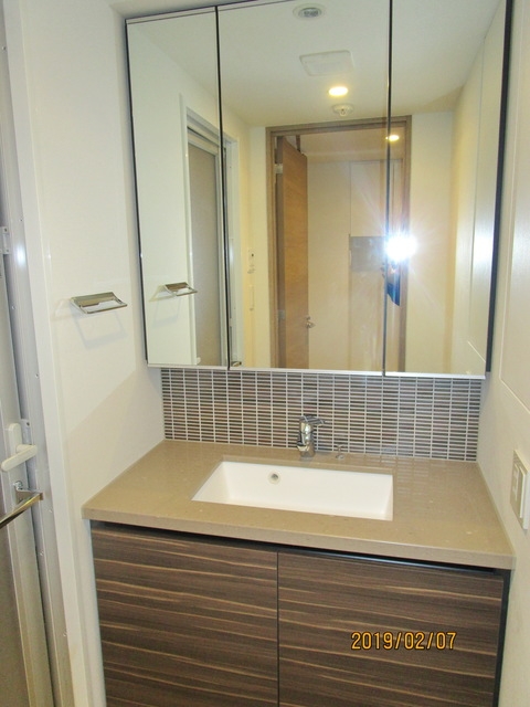 お部屋探しは株式会社 タウンハウジング までお気軽にお問合せ下さい。
クレジットカード決済・首都圏を中心直営143店舗 仲介件数全国2位の豊富な実績!諸費用・審査等・何でもご相談下さい。