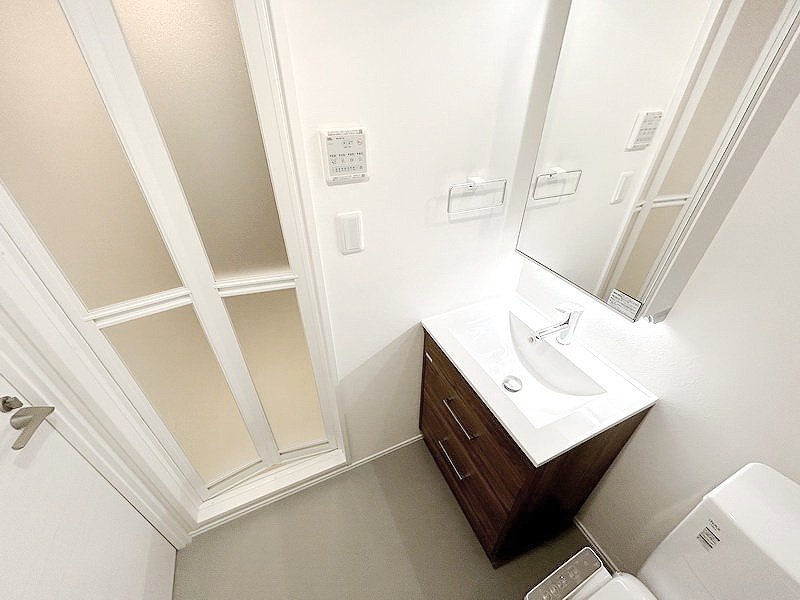 お部屋探しは株式会社 タウンハウジング までお気軽にお問合せ下さい。
クレジットカード決済・首都圏を中心直営143店舗 仲介件数全国2位の豊富な実績!諸費用・審査等・何でもご相談下さい。