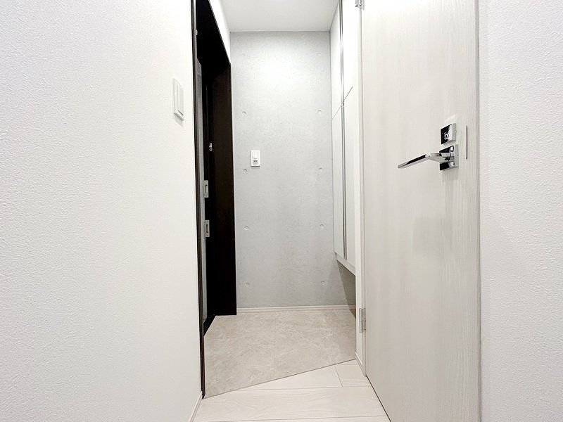 お部屋探しは株式会社 タウンハウジング までお気軽にお問合せ下さい。
クレジットカード決済・首都圏を中心直営143店舗 仲介件数全国2位の豊富な実績!諸費用・審査等・何でもご相談下さい。