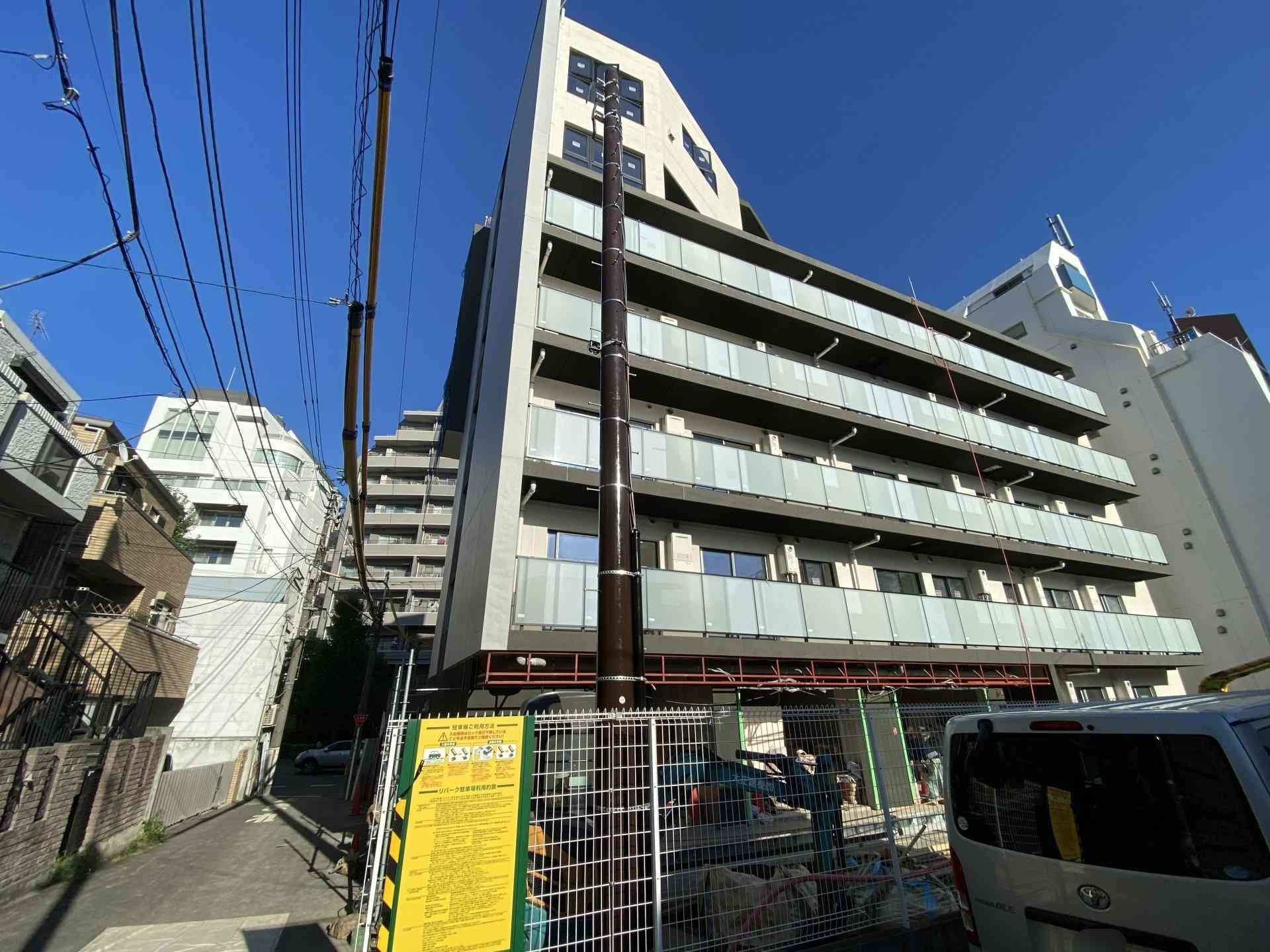 タウンハウジングレジデンス事業部 恵比寿店・赤坂店までお問合せ下さい。