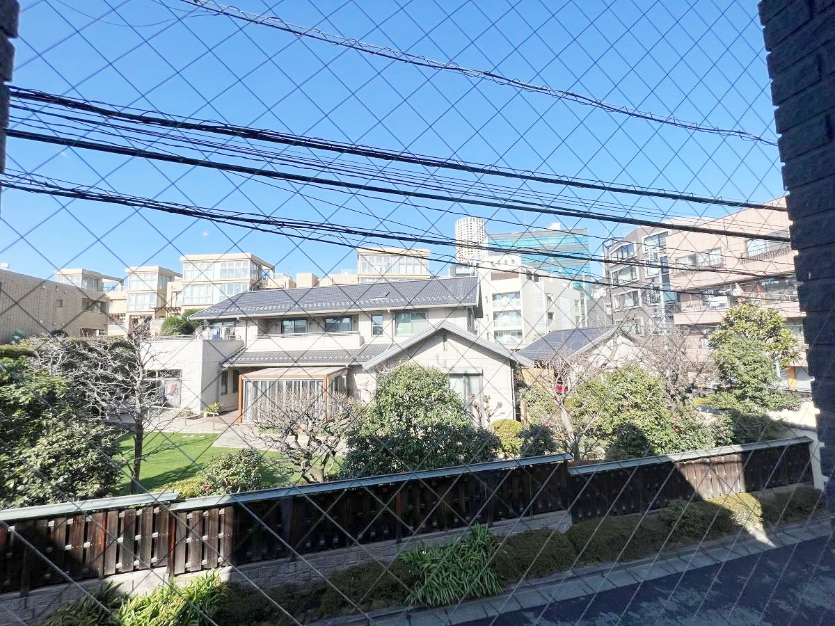 お部屋探しは株式会社 タウンハウジング までお気軽にお問合せ下さい。
クレジットカード決済・首都圏を中心直営143店舗 仲介件数全国2位の豊富な実績!諸費用・審査等・何でもご相談下さい。