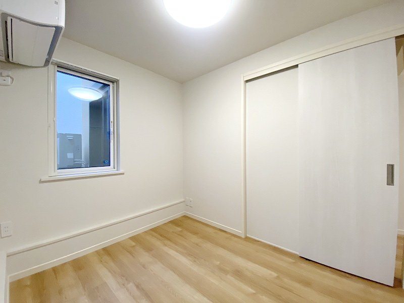 お部屋探しは株式会社 タウンハウジング までお気軽にお問合せ下さい。
クレジットカード決済・首都圏を中心直営143店舗 仲介件数全国2位の豊富な実績!諸費用・審査等・何でもご相談下さい。