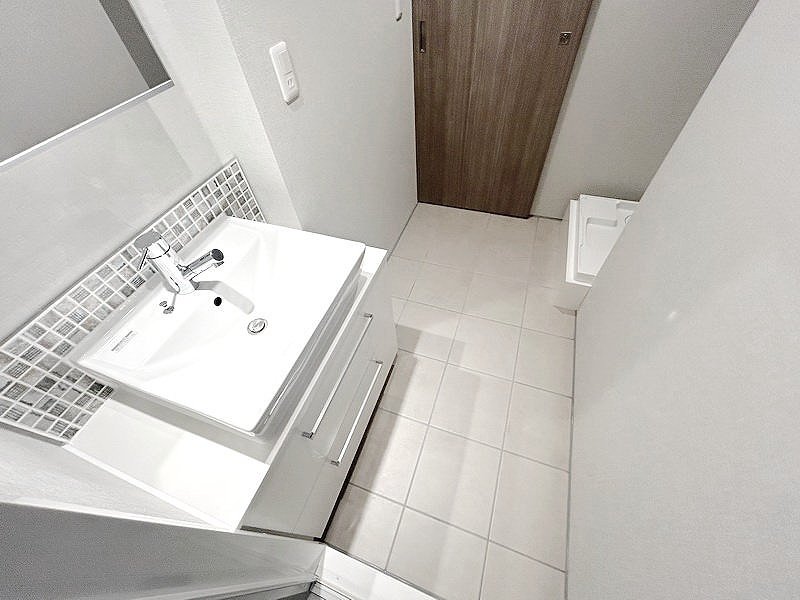 お部屋探しは株式会社 タウンハウジング までお気軽にお問合せ下さい。
クレジットカード決済・首都圏を中心直営143店舗 仲介件数全国2位の豊富な実績!諸費用・審査等・何でもご相談下さい。