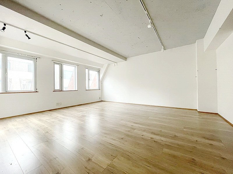 お問合せは(株)タウンハウジングレジデンス事業部【03-5563-9055】までお気軽にお問合せ下さい。