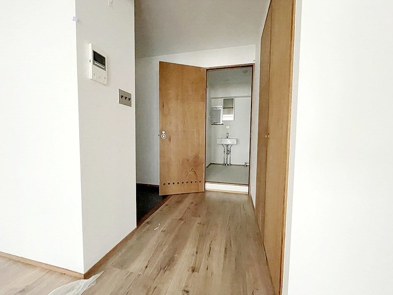 お問合せは(株)タウンハウジングレジデンス事業部【03-5563-9055】までお気軽にお問合せ下さい。