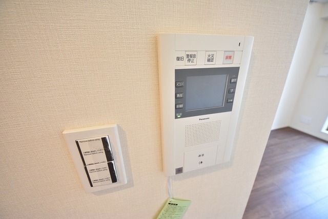 部屋探しは株式会社 タウンハウジング までお気軽にお問合せ下さい。
クレジットカード決済・首都圏を中心直営143店舗 仲介件数全国2位の豊富な実績!諸費用・審査等・何でもご相談下さい。