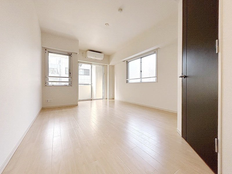 部屋探しは株式会社 タウンハウジング までお気軽にお問合せ下さい。
クレジットカード決済・首都圏を中心直営143店舗 仲介件数全国2位の豊富な実績!諸費用・審査等・何でもご相談下さい。