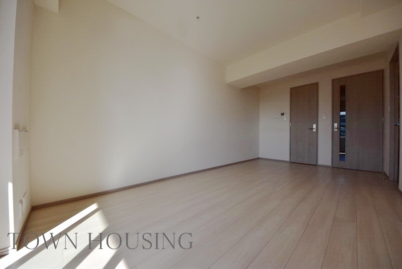 タウンハウジングレジデンス事業部 恵比寿店・赤坂店までお問合せ下さい。