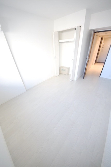 お部屋探しは株式会社 タウンハウジング までお気軽にお問合せ下さい。
クレジットカード決済・首都圏を中心直営143店舗 仲介件数全国2位の豊富な実績!諸費用・審査等・何でもご相談下さい。