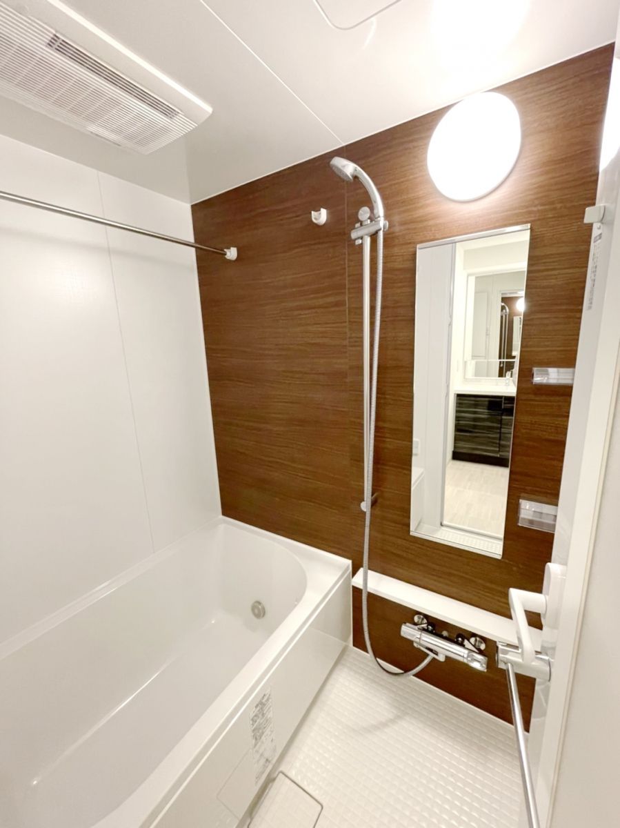 お部屋探しは株式会社 タウンハウジング までお気軽にお問合せ下さい。
クレジットカード決済・首都圏を中心直営143店舗 仲介件数全国2位の豊富な実績!諸費用・審査等・何でもご相談下さい。