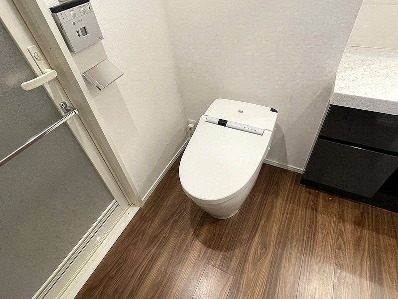 お部屋探しは株式会社 タウンハウジング までお気軽にお問合せ下さい。
クレジットカード決済・首都圏を中心直営143店舗 仲介件数全国2位の豊富な実績!諸費用・審査等・何でもご相談下さい。