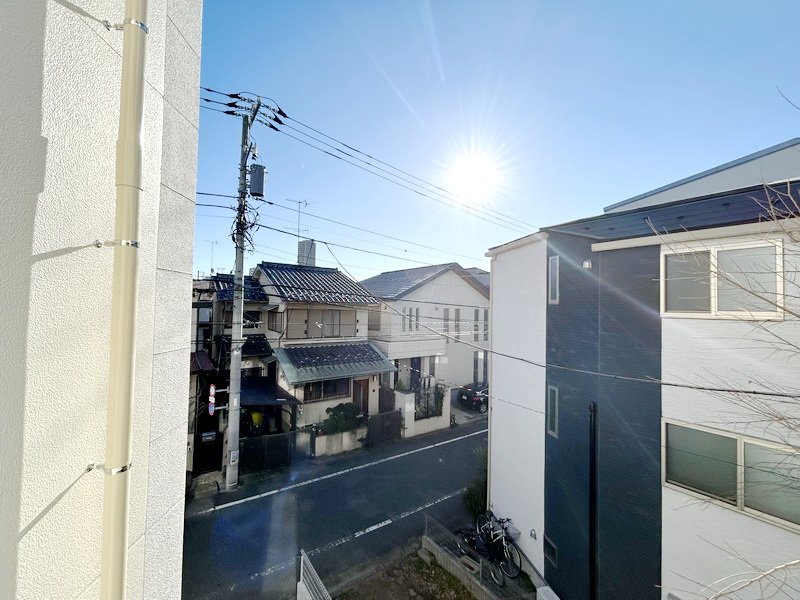 お部屋探しは株式会社 タウンハウジング までお気軽にお問合せ下さい。
クレジットカード決済・首都圏を中心直営143店舗 仲介件数全国2位の豊富な実績!諸費用・審査等・何でもご相談下さい。