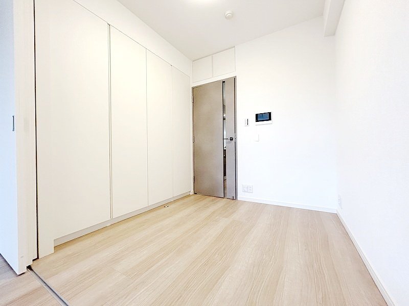 お部屋探しは株式会社 タウンハウジング までお気軽にお問合せ下さい。
クレジットカード決済・首都圏を中心直営143店舗 仲介件数全国2位の豊富な実績!諸費用・審査等・何でもご相談下さい。