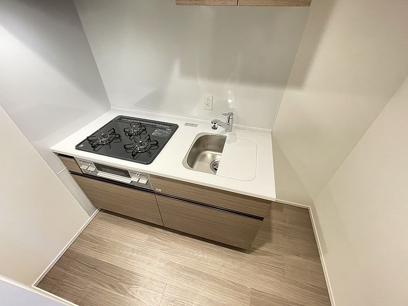 タウンハウジングレジデンス事業部 恵比寿店・赤坂店までお問合せ下さい。