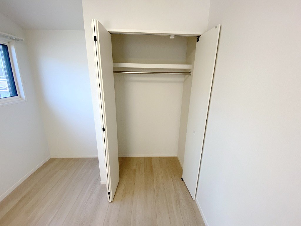 お部屋探しは株式会社 タウンハウジング までお気軽にお問合せ下さい。
クレジットカード決済・首都圏を中心直営143店舗 仲介件数全国2位の豊富な実績!諸費用・審査等・何でもご相談下さい。