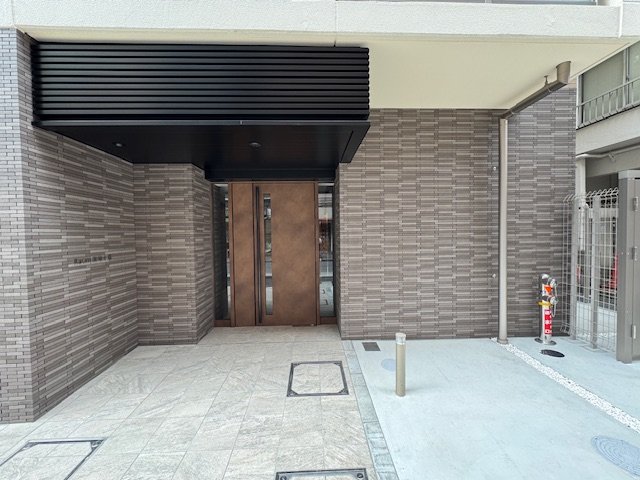 部屋探しは株式会社 タウンハウジング までお気軽にお問合せ下さい。
クレジットカード決済・首都圏を中心直営143店舗 仲介件数全国2位の豊富な実績!諸費用・審査等・何でもご相談下さい。