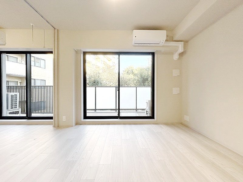 お部屋探しは株式会社 タウンハウジング までお気軽にお問合せ下さい。
クレジットカード決済・首都圏を中心直営143店舗 仲介件数全国2位の豊富な実績!諸費用・審査等・何でもご相談下さい。