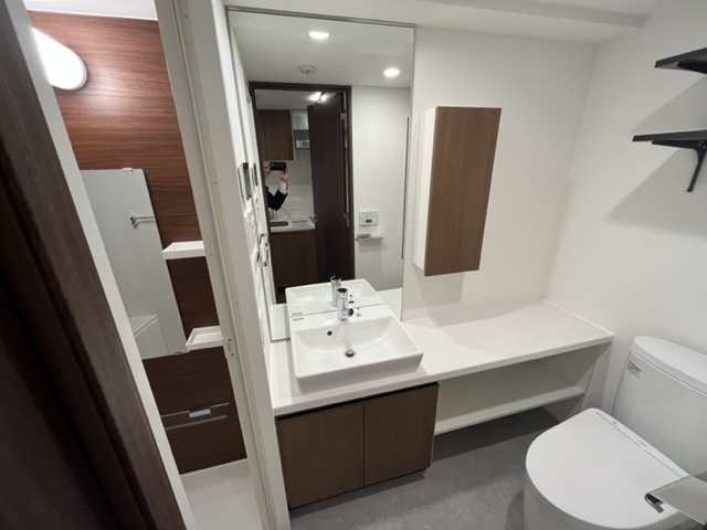 お部屋探しは株式会社 タウンハウジング までお気軽にお問合せ下さい。
クレジットカード決済・首都圏を中心直営143店舗 仲介件数全国2位の豊富な実績!諸費用・審査等・何でもご相談下さい。