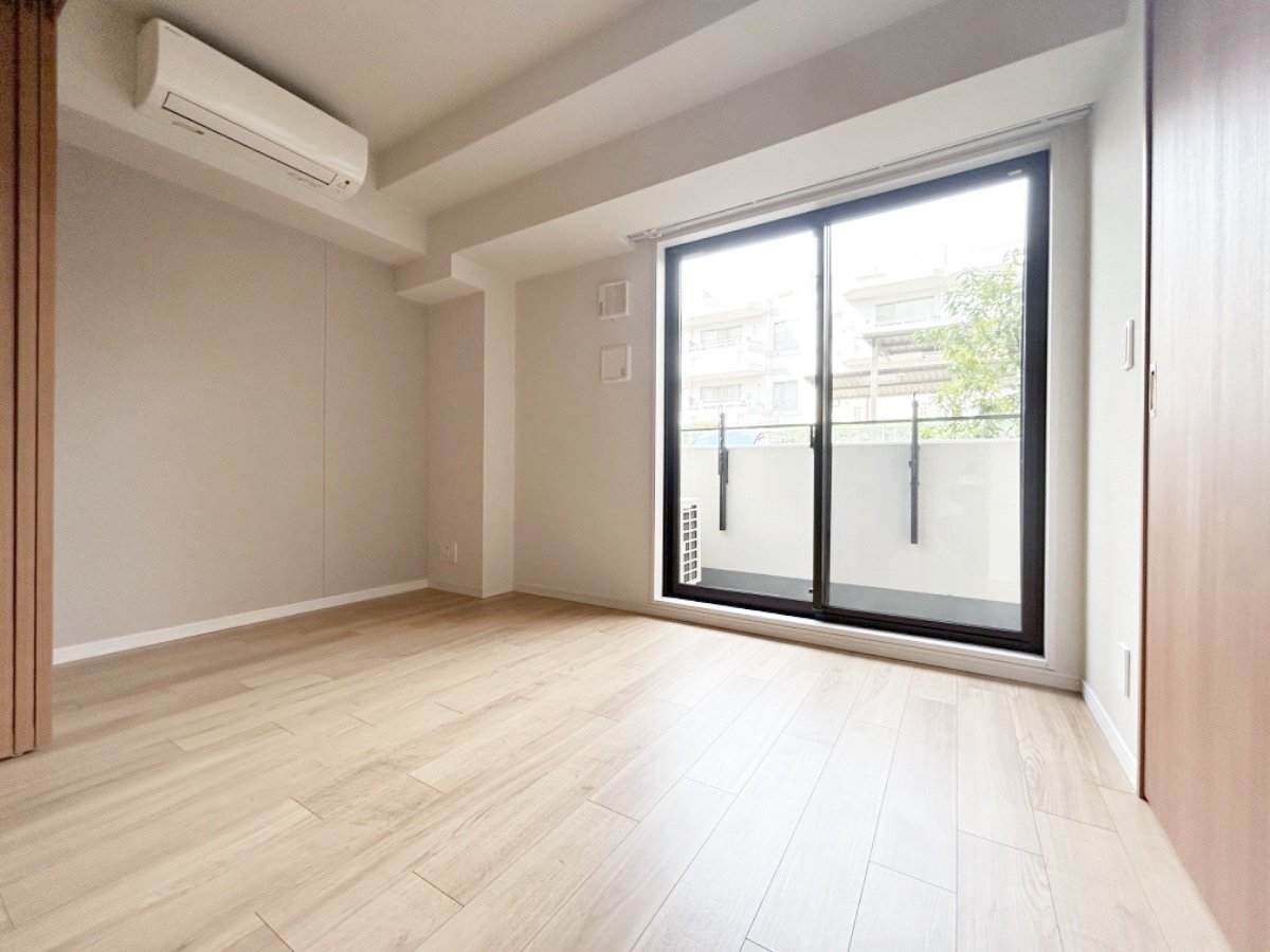 お部屋探しは株式会社 タウンハウジング までお気軽にお問合せ下さい。
クレジットカード決済・首都圏を中心直営143店舗 仲介件数全国2位の豊富な実績!諸費用・審査等・何でもご相談下さい。