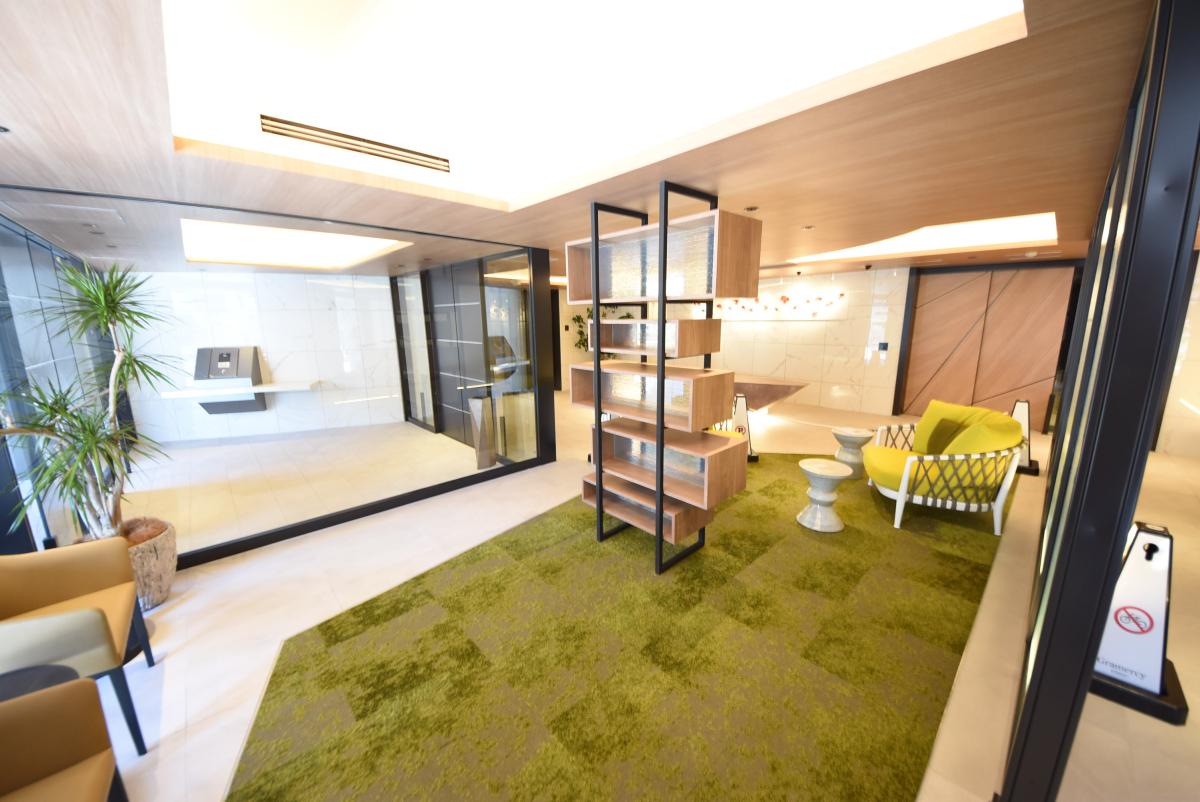 タウンハウジングレジデンス事業部 恵比寿店・赤坂店までお問合せ下さい。