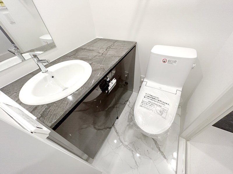 お部屋探しは株式会社 タウンハウジング までお気軽にお問合せ下さい。
クレジットカード決済・首都圏を中心直営143店舗 仲介件数全国2位の豊富な実績!諸費用・審査等・何でもご相談下さい。