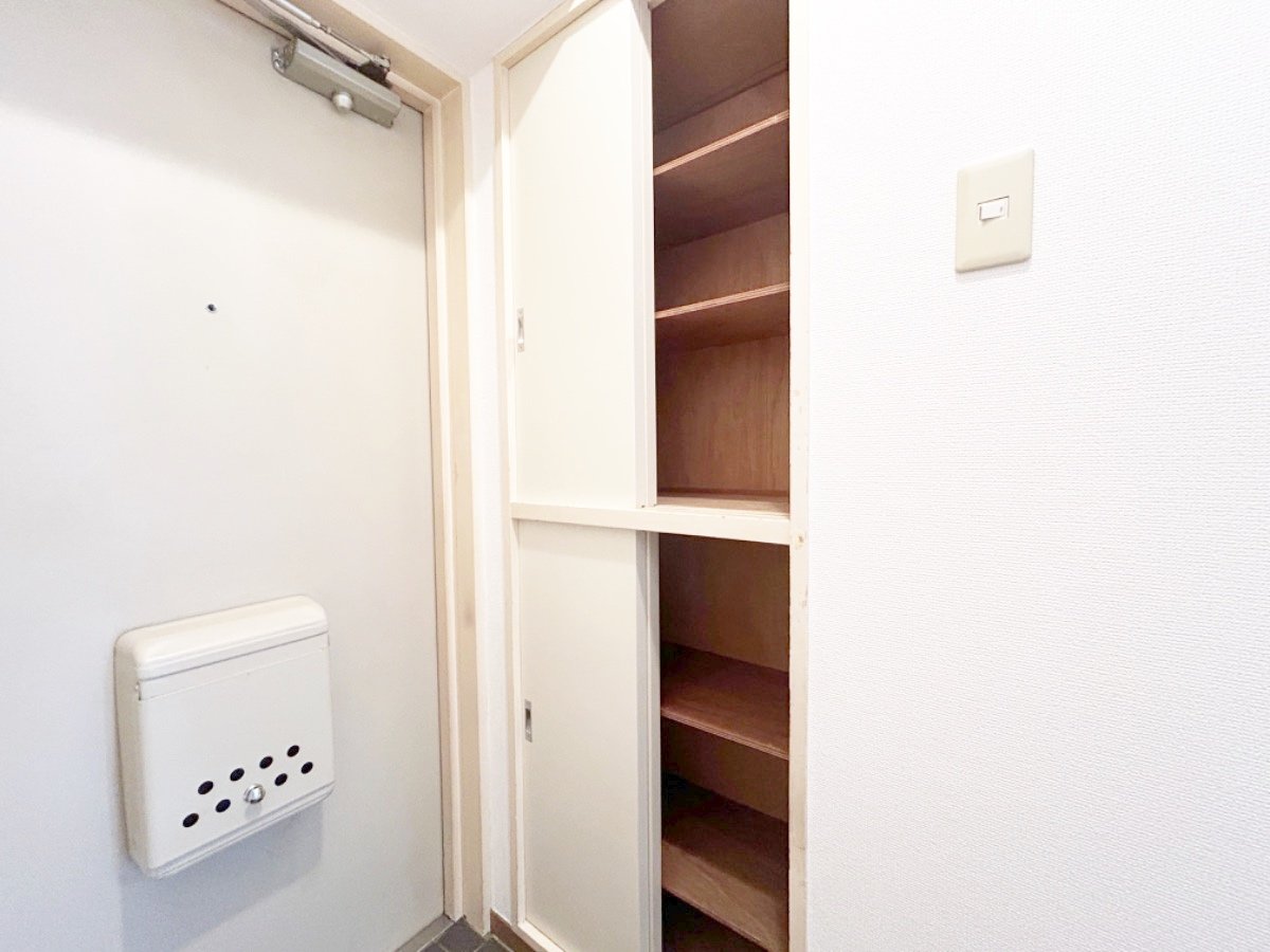 お部屋探しは株式会社 タウンハウジング までお気軽にお問合せ下さい。
クレジットカード決済・首都圏を中心直営143店舗 仲介件数全国2位の豊富な実績!諸費用・審査等・何でもご相談下さい。