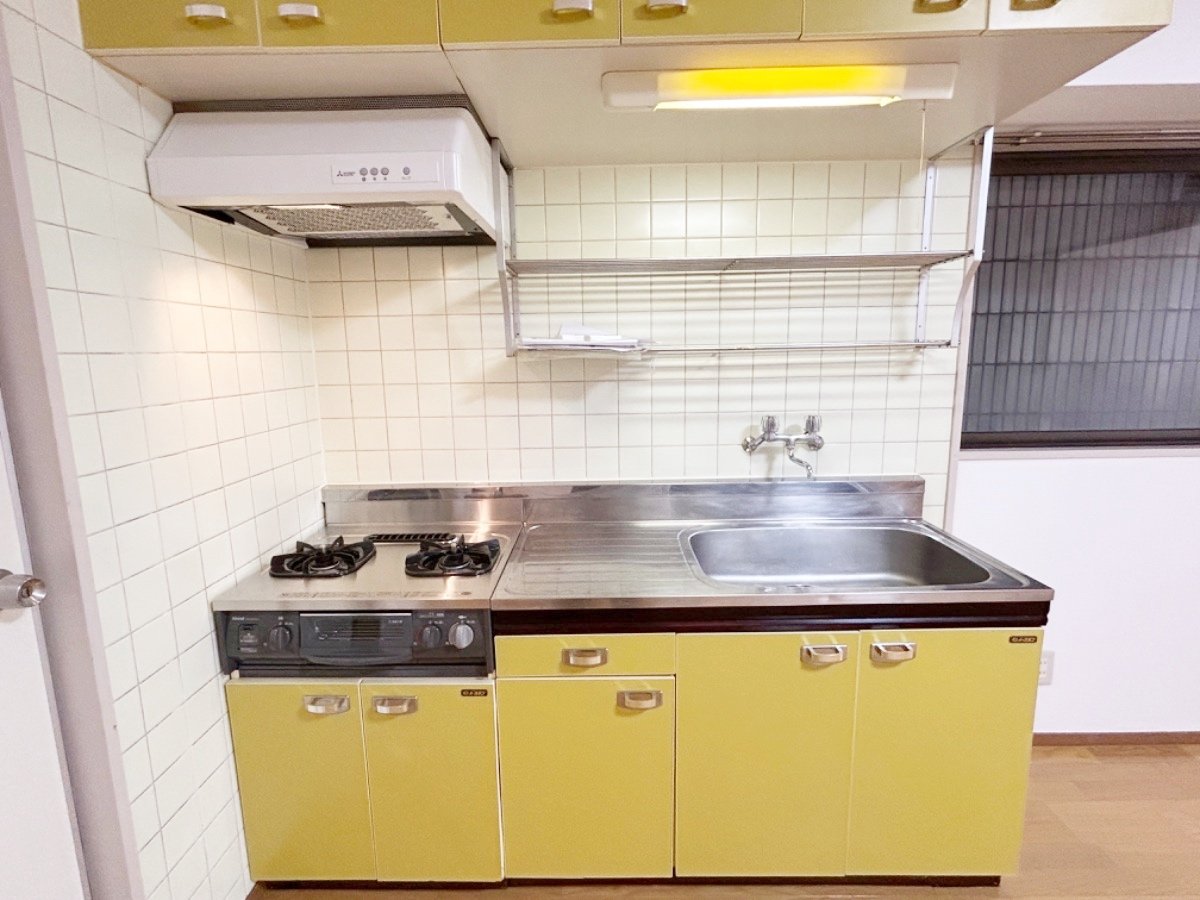 お部屋探しは株式会社 タウンハウジング までお気軽にお問合せ下さい。
クレジットカード決済・首都圏を中心直営143店舗 仲介件数全国2位の豊富な実績!諸費用・審査等・何でもご相談下さい。