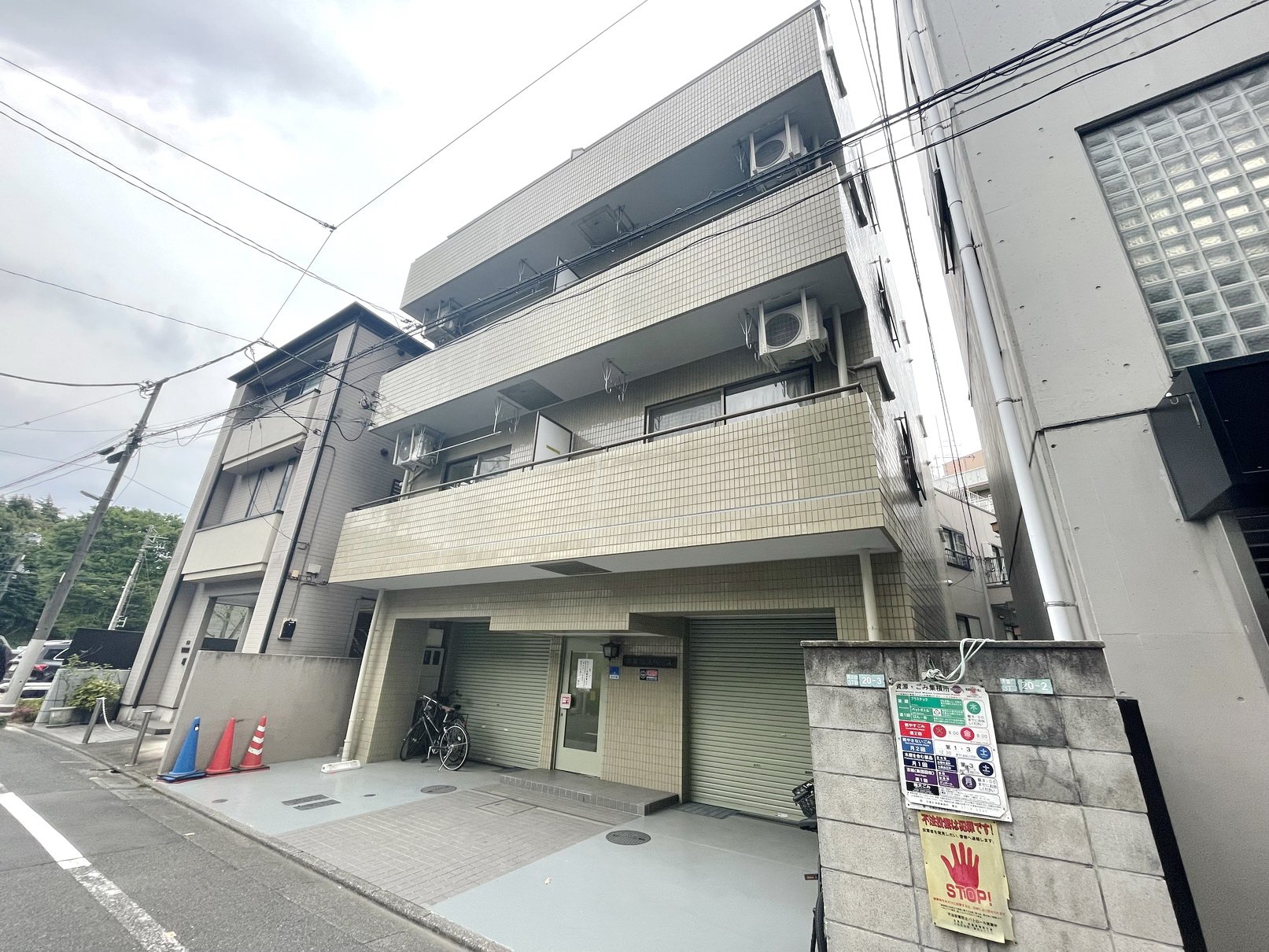 お部屋探しは株式会社 タウンハウジング までお気軽にお問合せ下さい。
クレジットカード決済・首都圏を中心直営143店舗 仲介件数全国2位の豊富な実績!諸費用・審査等・何でもご相談下さい。