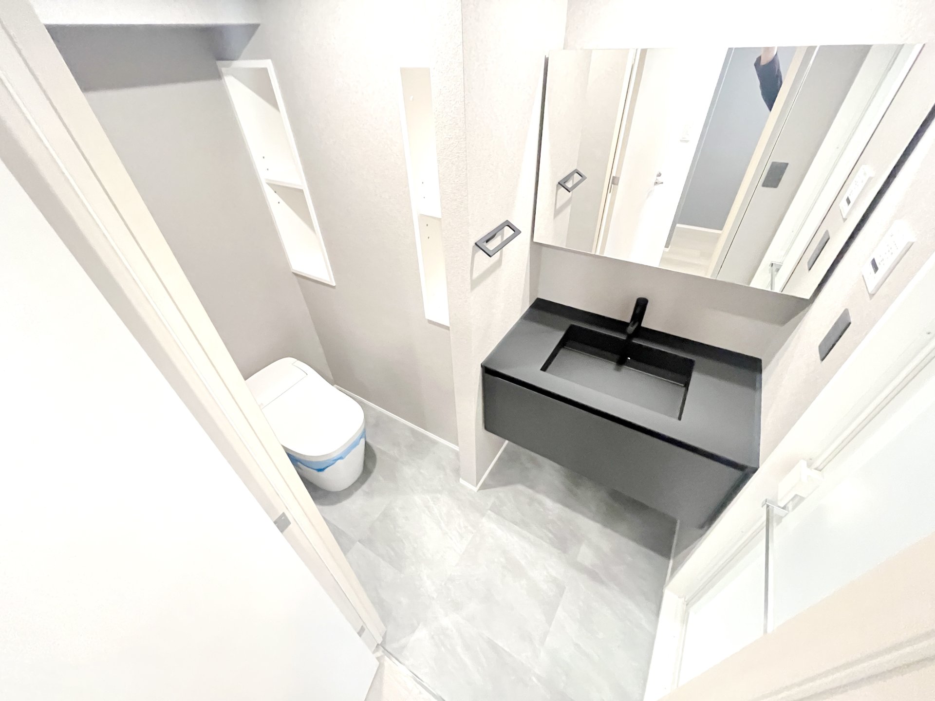 お問合せは(株)タウンハウジングレジデンス事業部【03-5563-9055】までお気軽にお問合せ下さい。