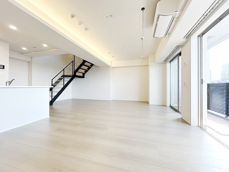 部屋探しは株式会社 タウンハウジング までお気軽にお問合せ下さい。
クレジットカード決済・首都圏を中心直営143店舗 仲介件数全国2位の豊富な実績!諸費用・審査等・何でもご相談下さい。