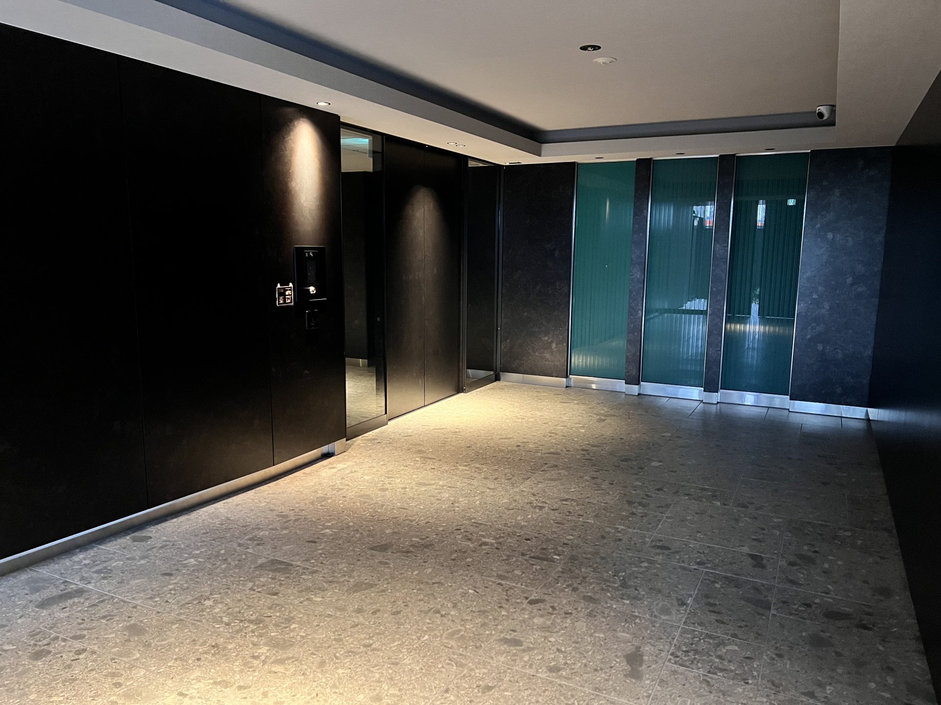 部屋探しは株式会社 タウンハウジング までお気軽にお問合せ下さい。
クレジットカード決済・首都圏を中心直営143店舗 仲介件数全国2位の豊富な実績!諸費用・審査等・何でもご相談下さい。