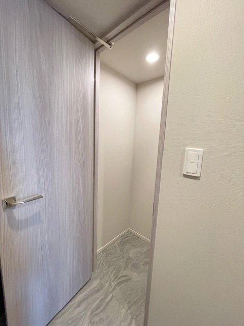 お部屋探しは株式会社 タウンハウジング までお気軽にお問合せ下さい。
クレジットカード決済・首都圏を中心直営143店舗 仲介件数全国2位の豊富な実績!諸費用・審査等・何でもご相談下さい。