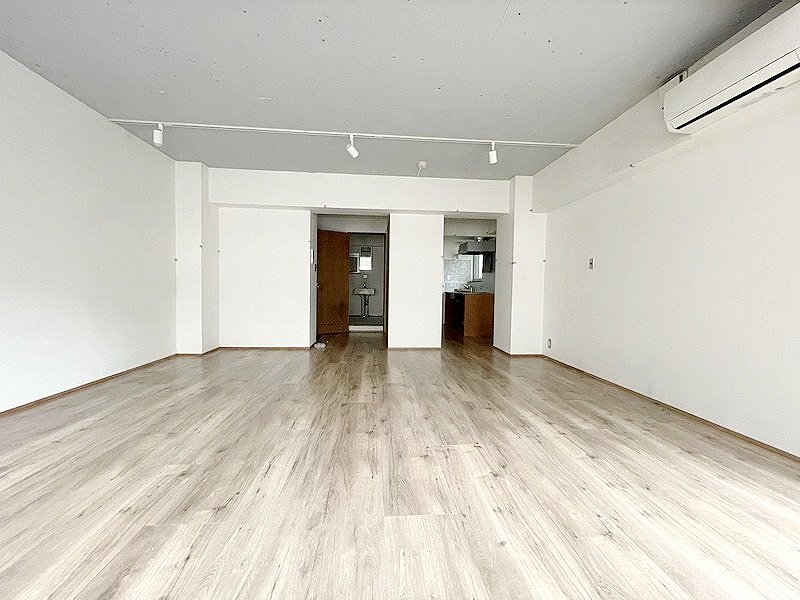 お問合せは(株)タウンハウジングレジデンス事業部【03-5563-9055】までお気軽にお問合せ下さい。