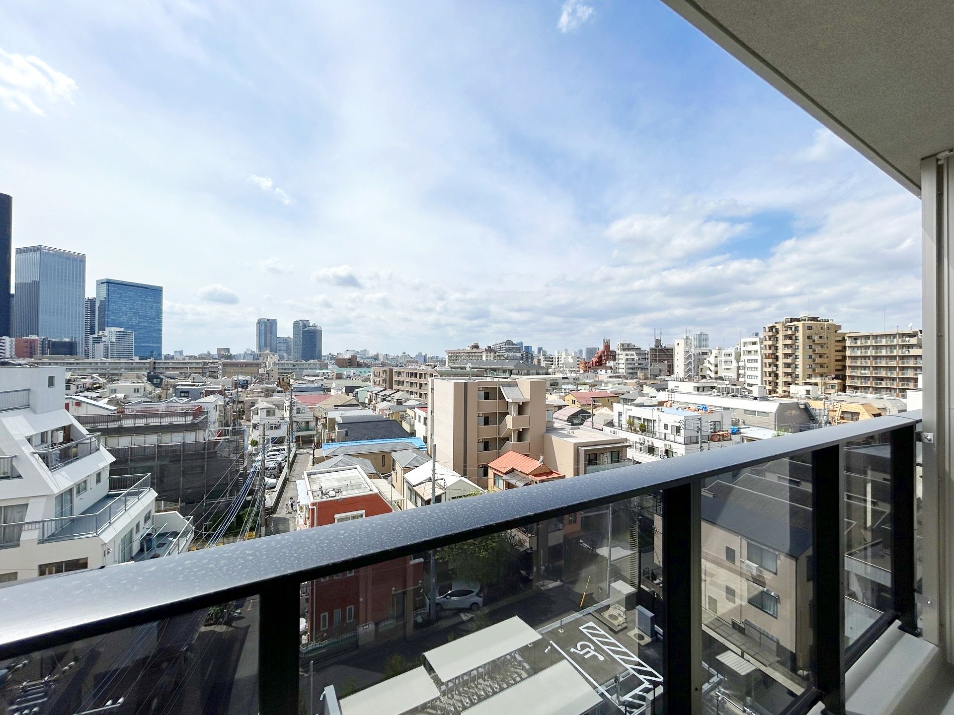 お部屋探しは株式会社 タウンハウジング までお気軽にお問合せ下さい。
クレジットカード決済・首都圏を中心直営143店舗 仲介件数全国2位の豊富な実績!諸費用・審査等・何でもご相談下さい。