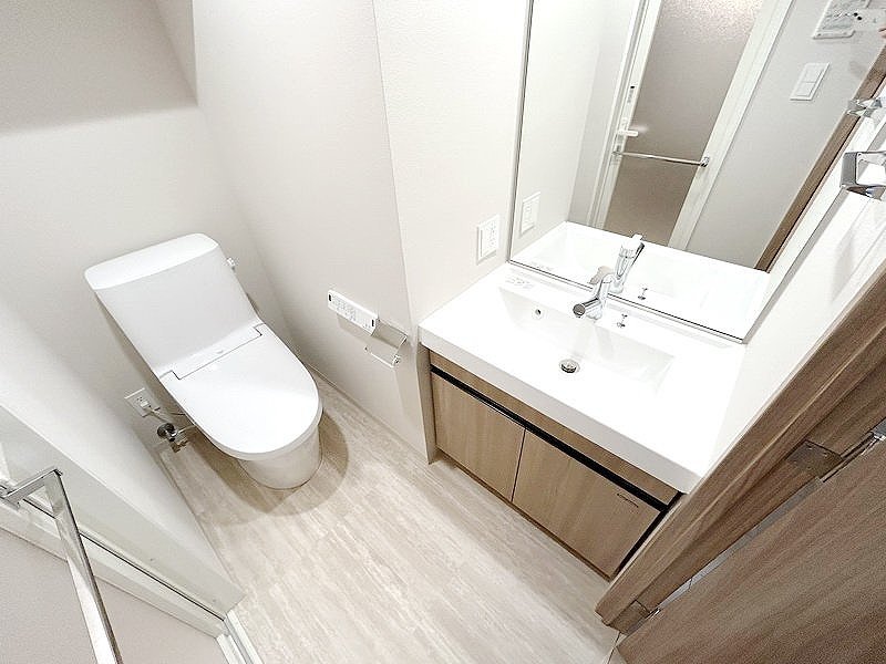 お部屋探しは株式会社 タウンハウジング までお気軽にお問合せ下さい。
クレジットカード決済・首都圏を中心直営143店舗 仲介件数全国2位の豊富な実績!諸費用・審査等・何でもご相談下さい。