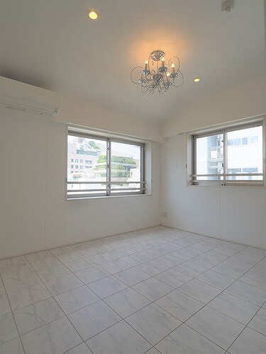 【初期費用分割・クレカ対応】一都三県のお部屋探しは2025年全国年間仲介件数ランキング5位 タウンハウジング東京にお任せ下さい。