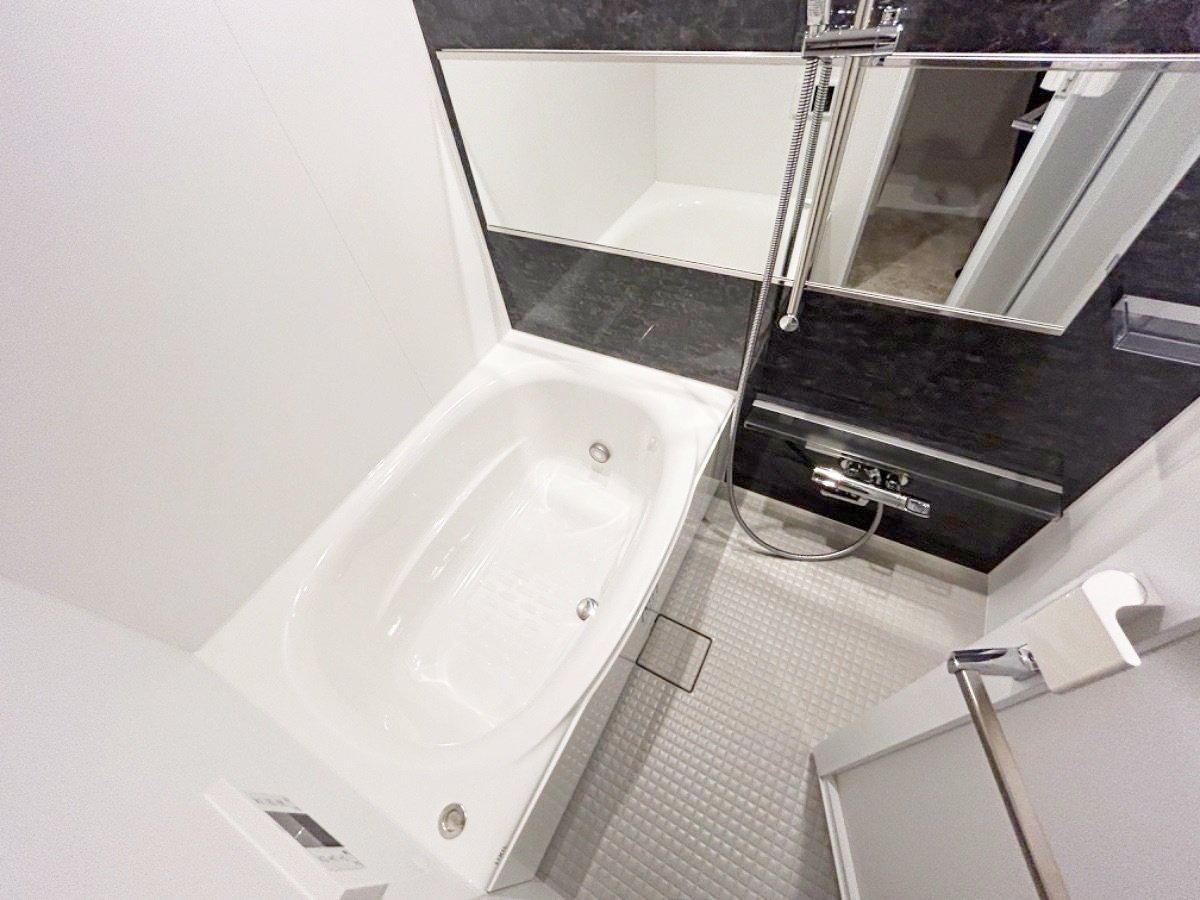 お部屋探しは株式会社 タウンハウジング までお気軽にお問合せ下さい。
クレジットカード決済・首都圏を中心直営143店舗 仲介件数全国2位の豊富な実績!諸費用・審査等・何でもご相談下さい。