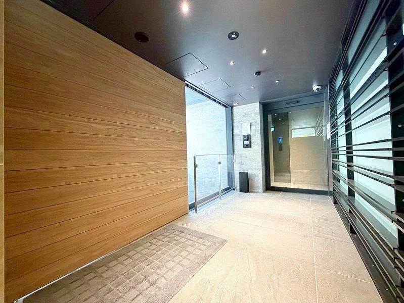 部屋探しは株式会社 タウンハウジング までお気軽にお問合せ下さい。
クレジットカード決済・首都圏を中心直営143店舗 仲介件数全国2位の豊富な実績!諸費用・審査等・何でもご相談下さい。