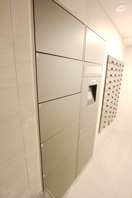 部屋探しは株式会社 タウンハウジング までお気軽にお問合せ下さい。
クレジットカード決済・首都圏を中心直営143店舗 仲介件数全国2位の豊富な実績!諸費用・審査等・何でもご相談下さい。