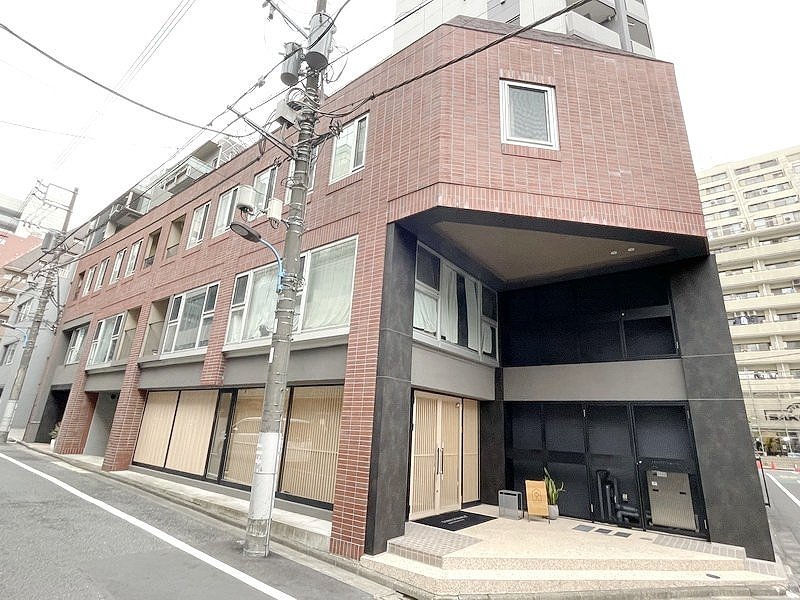 お問合せは(株)タウンハウジングレジデンス事業部【03-5563-9055】までお気軽にお問合せ下さい。