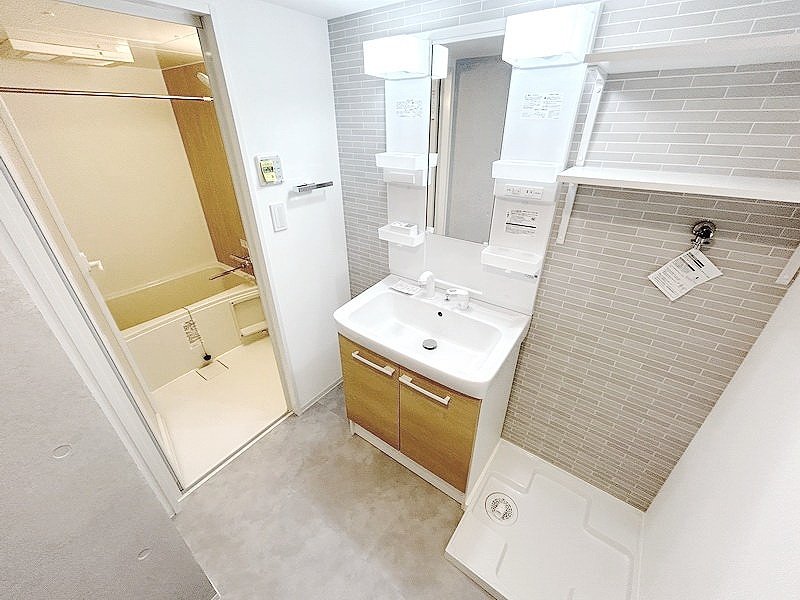 お部屋探しは株式会社 タウンハウジング までお気軽にお問合せ下さい。
クレジットカード決済・首都圏を中心直営143店舗 仲介件数全国2位の豊富な実績!諸費用・審査等・何でもご相談下さい。