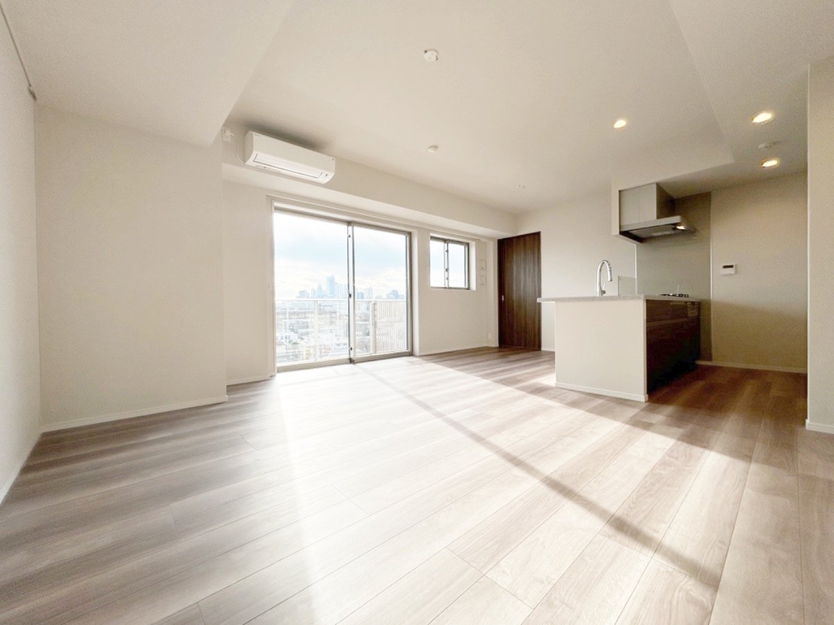 お部屋探しは株式会社 タウンハウジング までお気軽にお問合せ下さい。
クレジットカード決済・首都圏を中心直営143店舗 仲介件数全国2位の豊富な実績!諸費用・審査等・何でもご相談下さい。