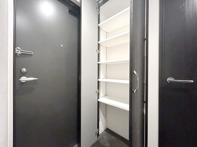 部屋探しは株式会社 タウンハウジング までお気軽にお問合せ下さい。
クレジットカード決済・首都圏を中心直営143店舗 仲介件数全国2位の豊富な実績!諸費用・審査等・何でもご相談下さい。