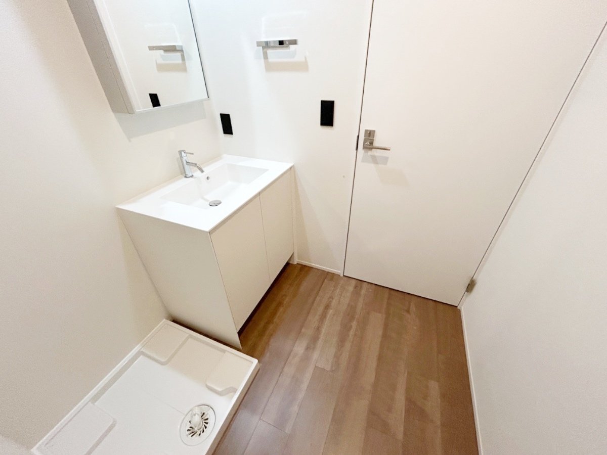 お部屋探しは株式会社 タウンハウジング までお気軽にお問合せ下さい。
クレジットカード決済・首都圏を中心直営143店舗 仲介件数全国2位の豊富な実績!諸費用・審査等・何でもご相談下さい。