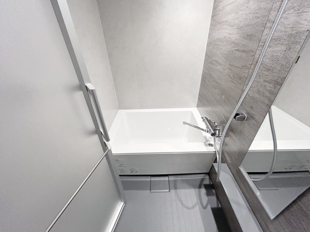 お部屋探しは株式会社 タウンハウジング までお気軽にお問合せ下さい。
クレジットカード決済・首都圏を中心直営143店舗 仲介件数全国2位の豊富な実績!諸費用・審査等・何でもご相談下さい。