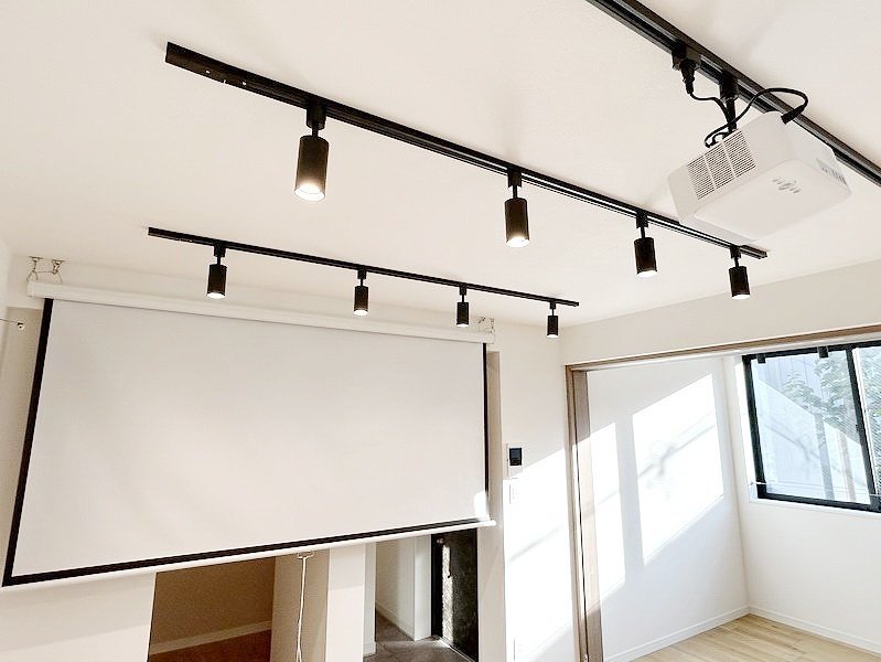 お部屋探しは株式会社 タウンハウジング までお気軽にお問合せ下さい。
クレジットカード決済・首都圏を中心直営143店舗 仲介件数全国2位の豊富な実績!諸費用・審査等・何でもご相談下さい。