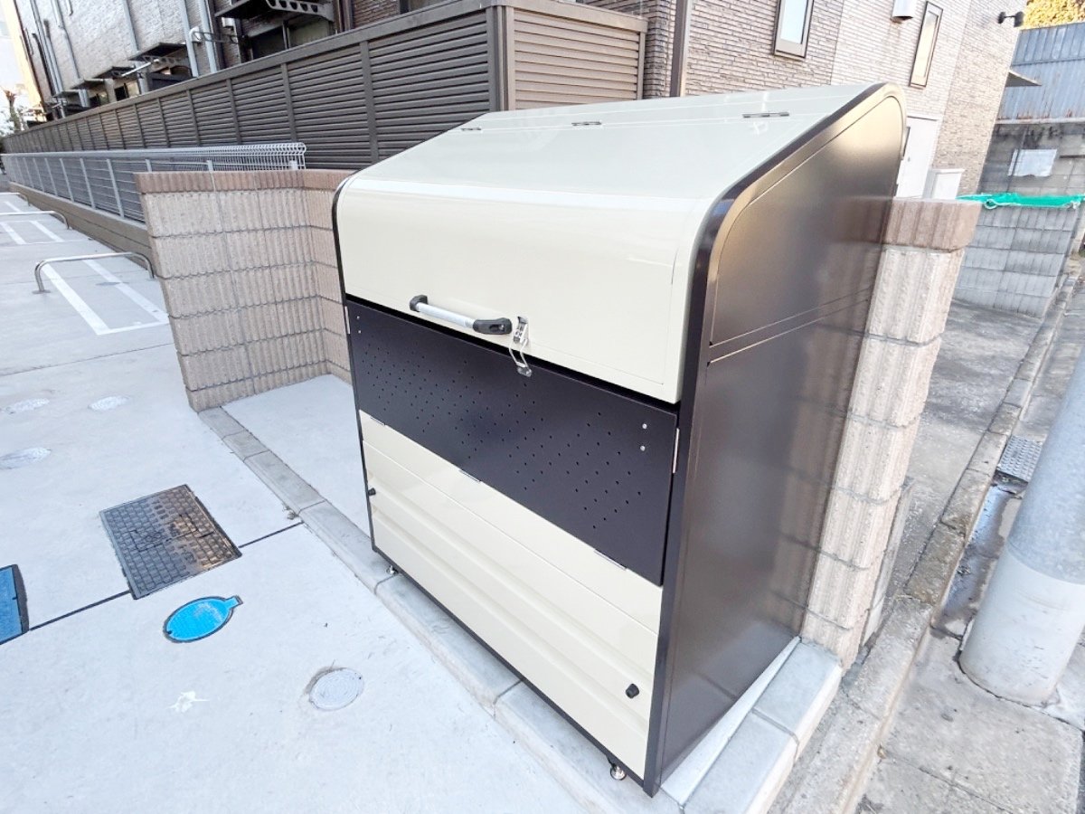 部屋探しは株式会社 タウンハウジング までお気軽にお問合せ下さい。
クレジットカード決済・首都圏を中心直営143店舗 仲介件数全国2位の豊富な実績!諸費用・審査等・何でもご相談下さい。